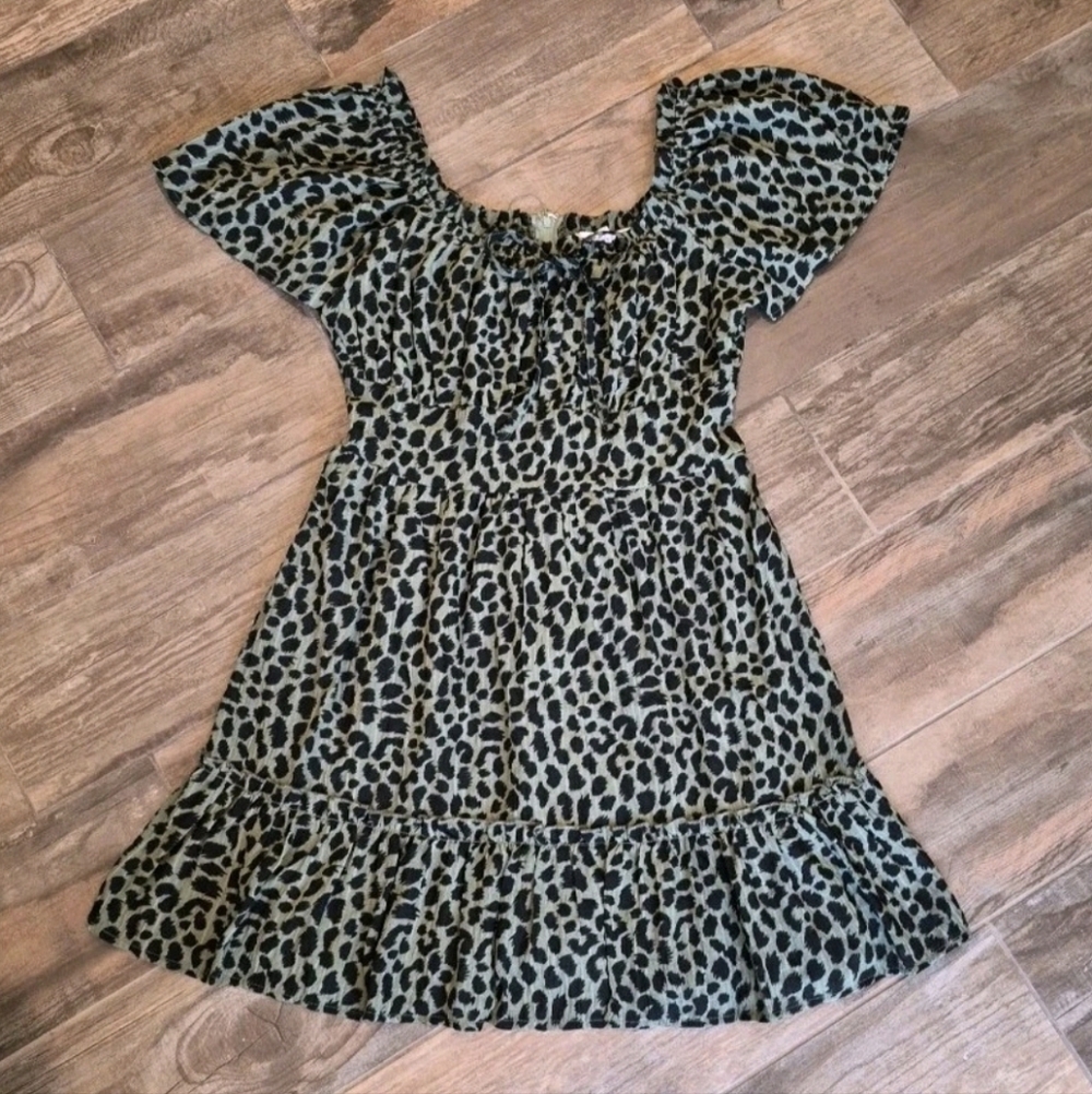 Francesca's Mi Ami Green & Black Animal Print Short Sleeve A-Line Dress, Small - Picture 7 of 14